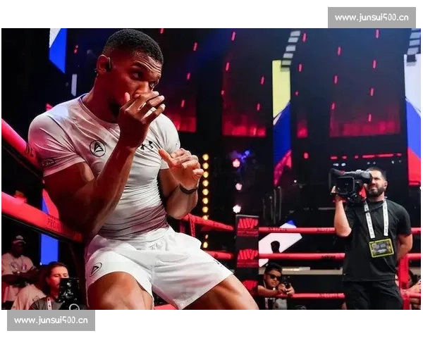 热血拳击赛场巅峰对决展现力量技巧与荣耀之路勇气意志梦想追逐光